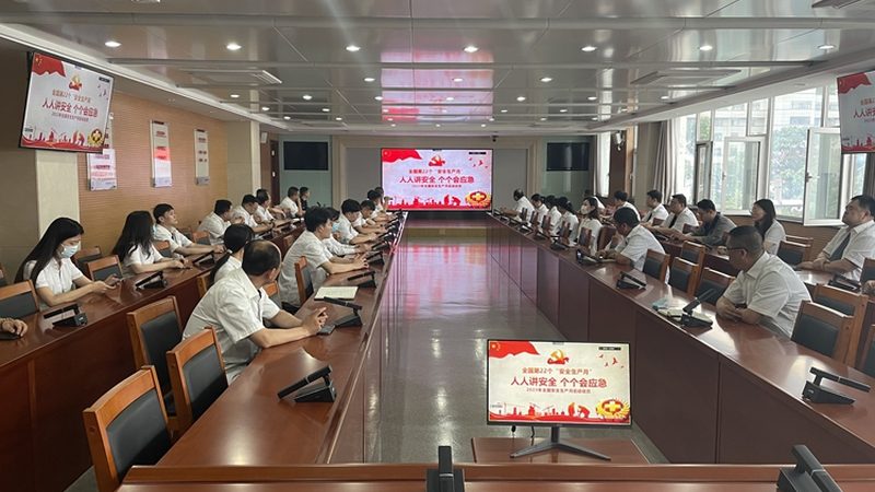叉车培训报名费：揭秘叉车操作员的入门门槛