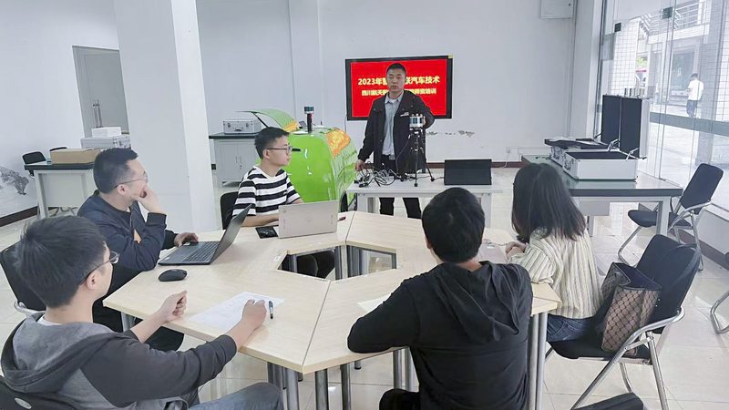 小标题：职业培训的价值评估